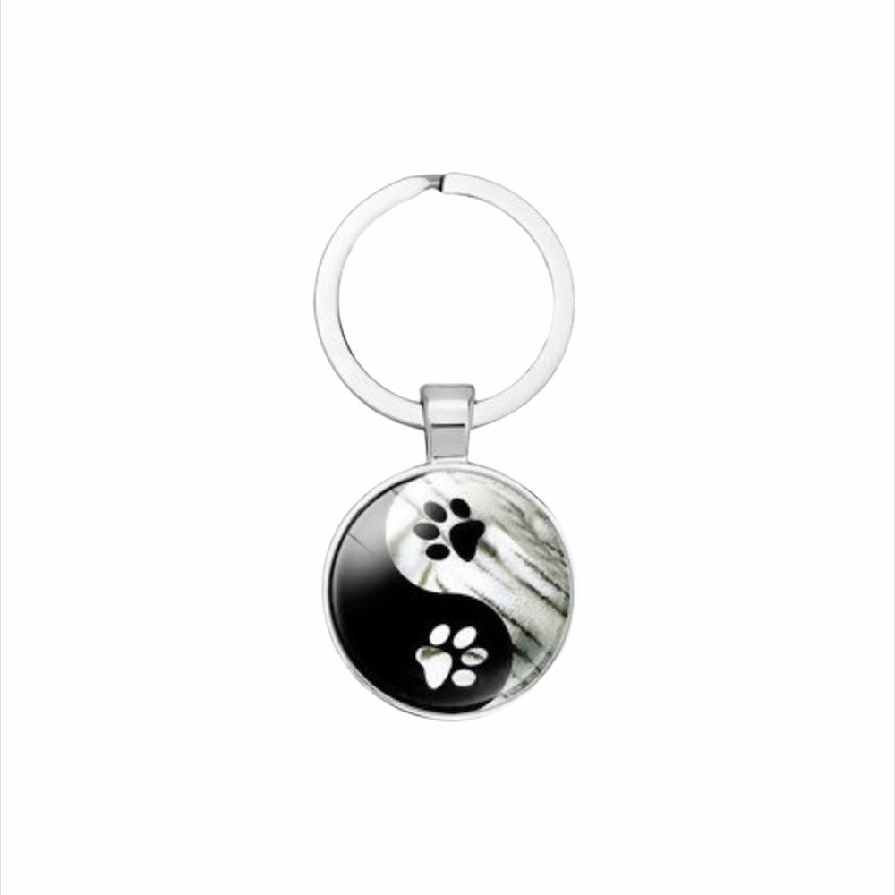 Yin Ying Taiji Animal Paws Key Chain, Black, White